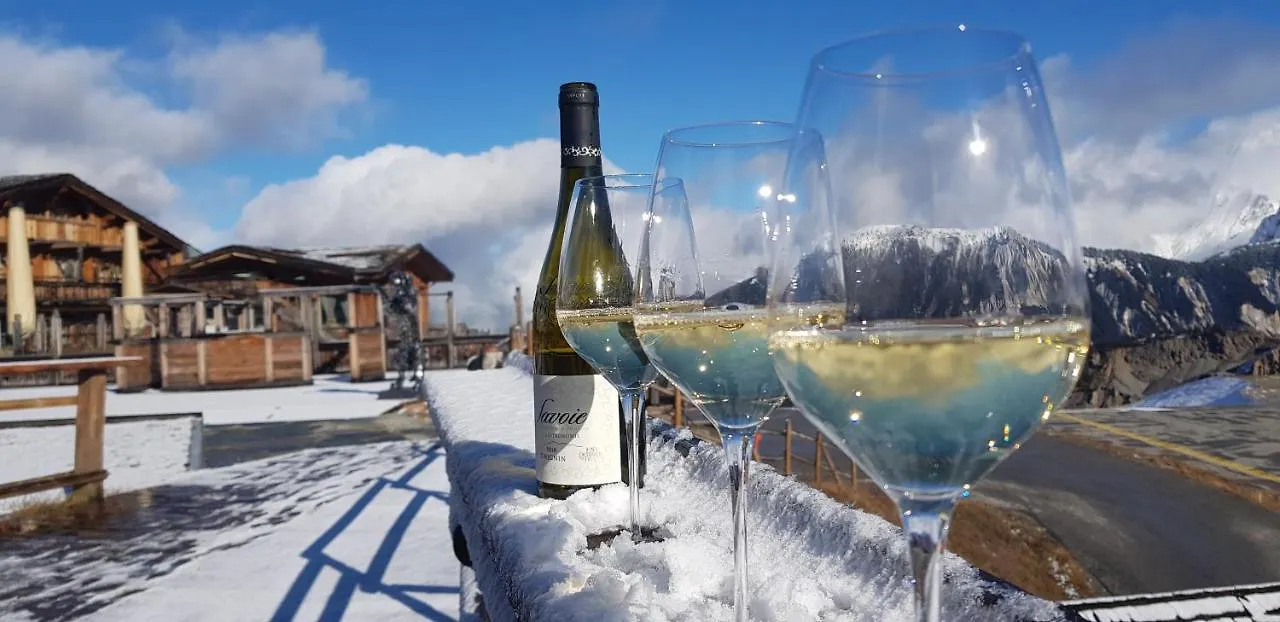 Hotel 3 Etoiles -Restaurant Le Pilatus Courchevel