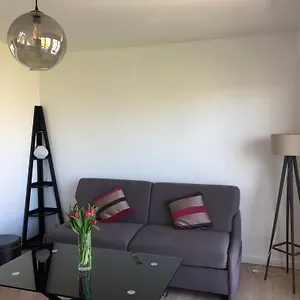 Confort Apercu Apartment Dinard